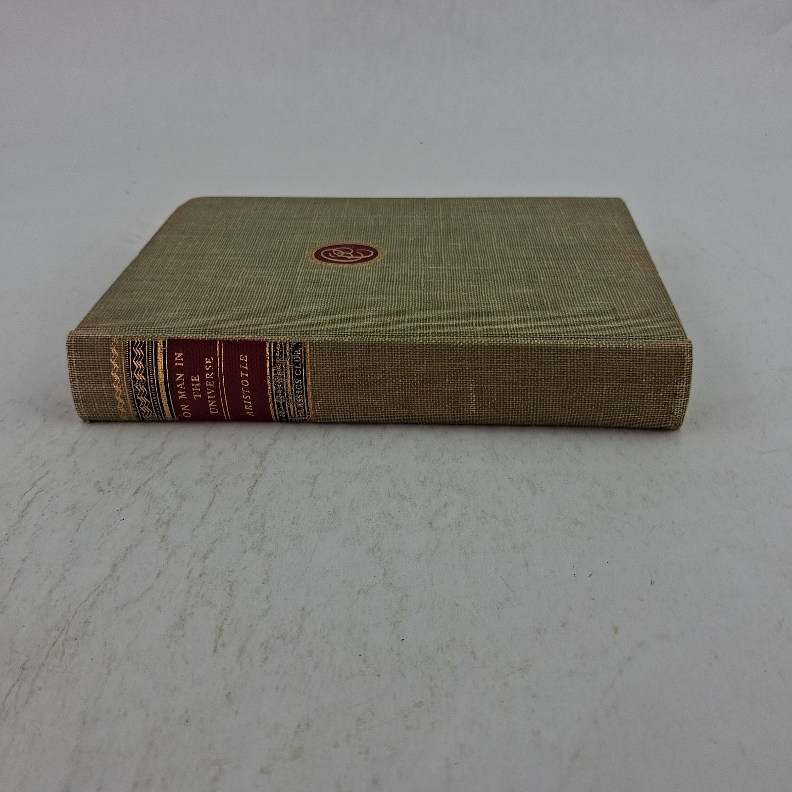 On Man in The Universe | Aristotle | Classics Club – Walter J. Black | 1943
