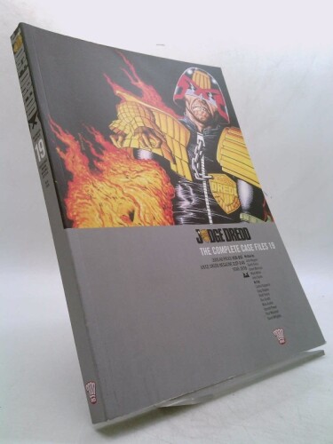 Judge Dredd: The Complete Case Files 19. by Morrison, Grant