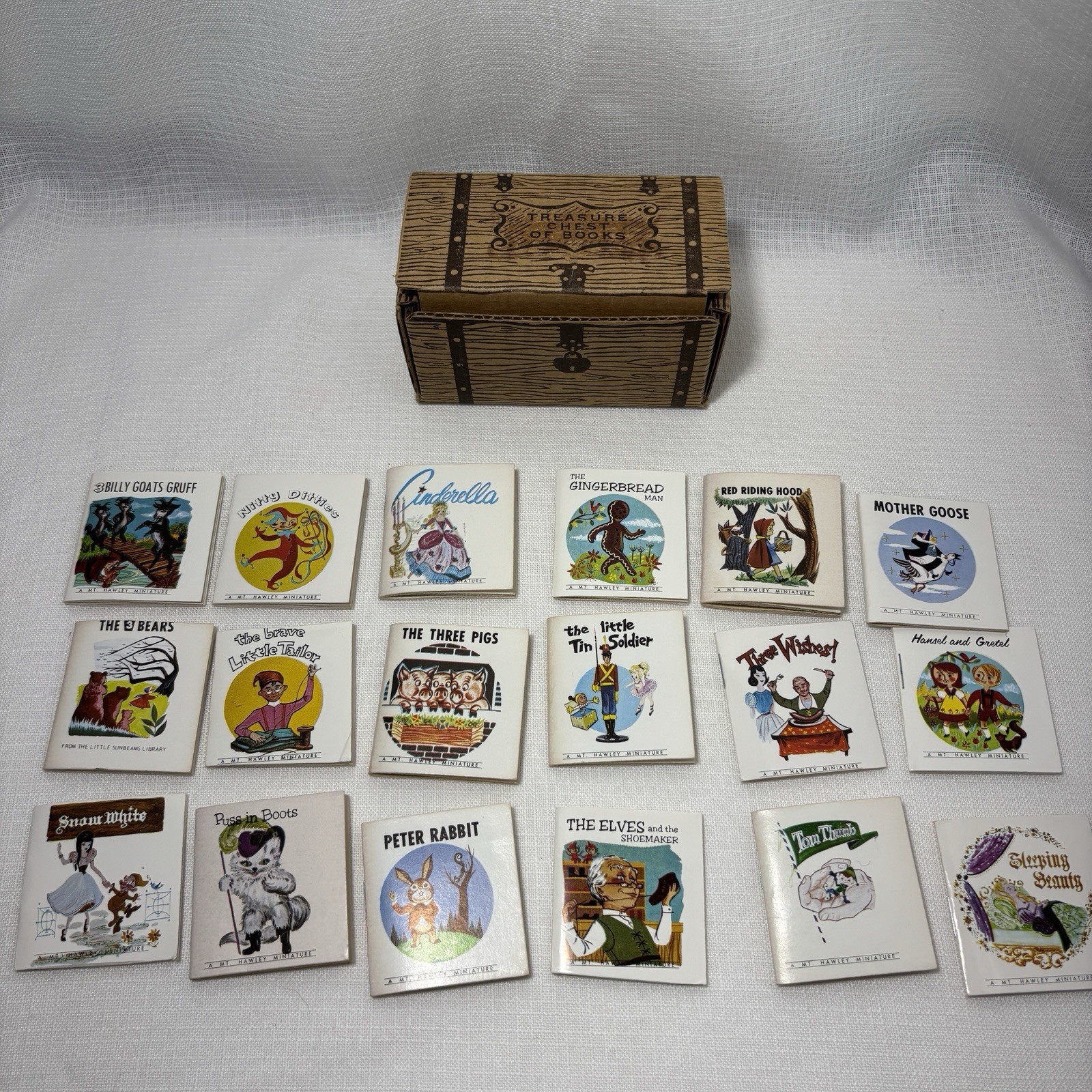 Vintage 1966 Treasure Chest Of 18 Miniature Childrens Fairytale Books Peoria, IL