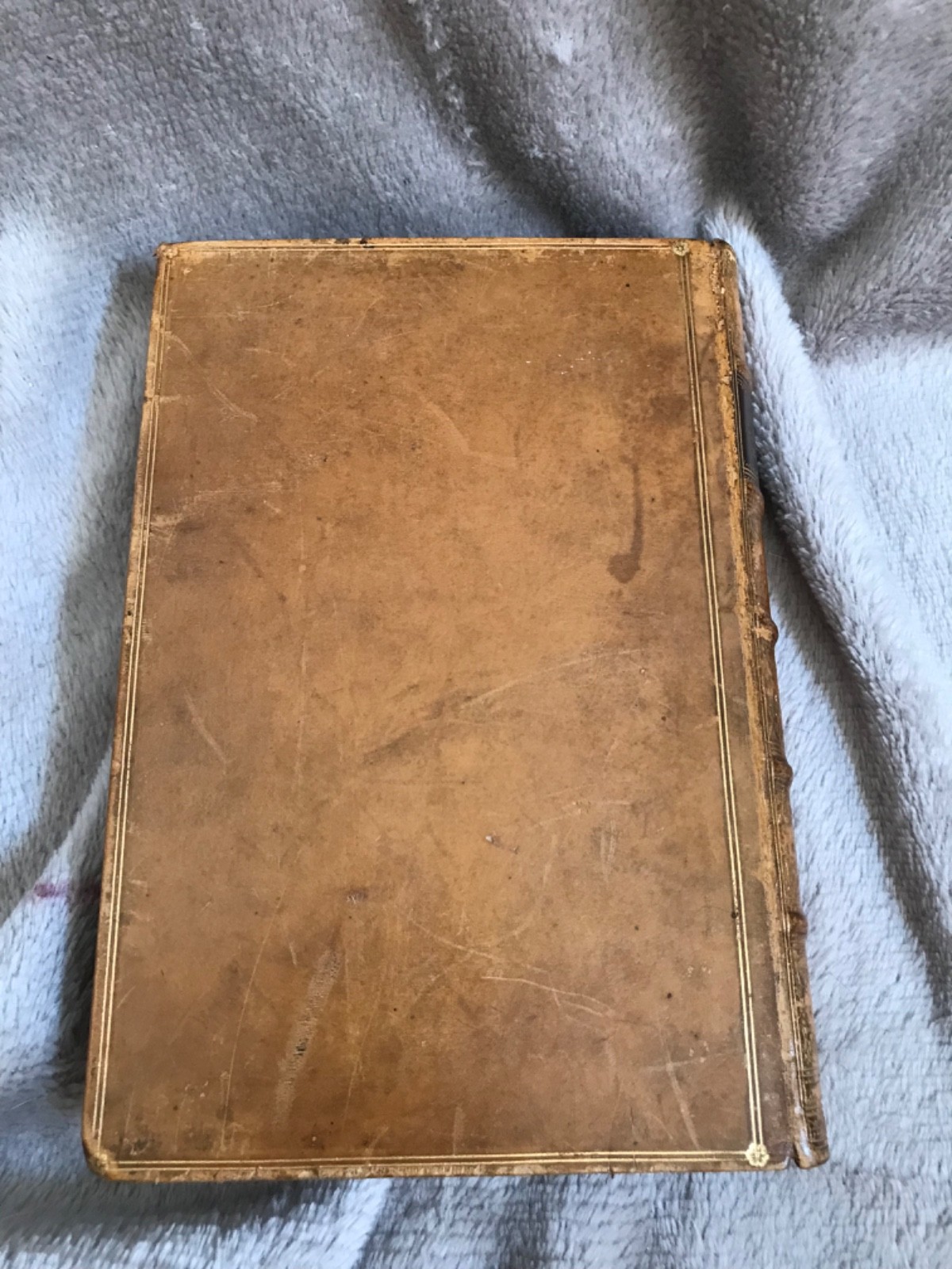 FINE PRIZE BINDING Edward Creasy DECISIVE BATTLES Askern College, Doncaster