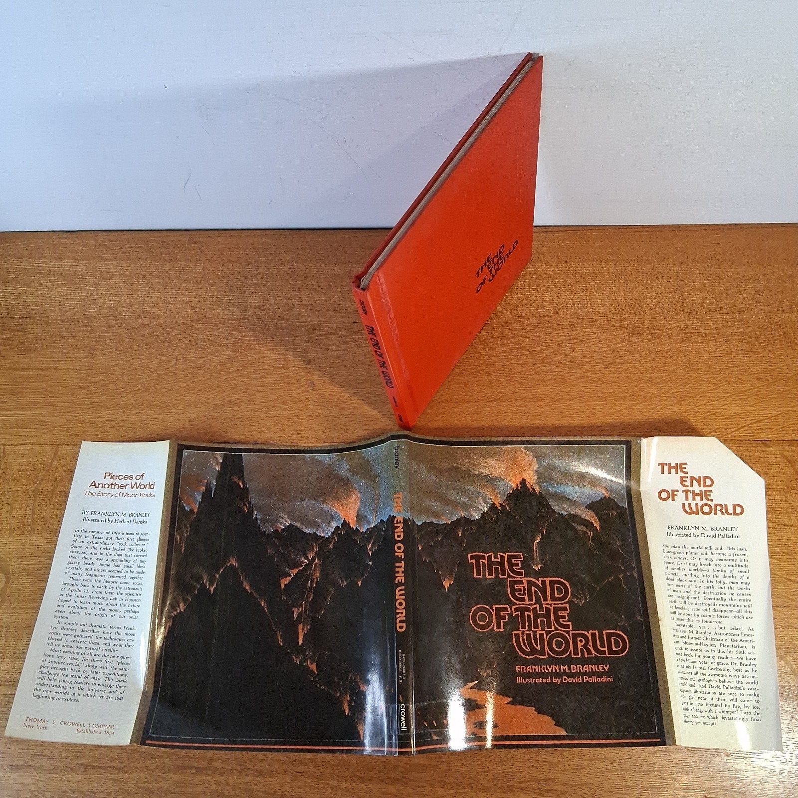 The End of the World Branley, Palladini 1974 Crowell, HCDJ 1st Edition 1st Print