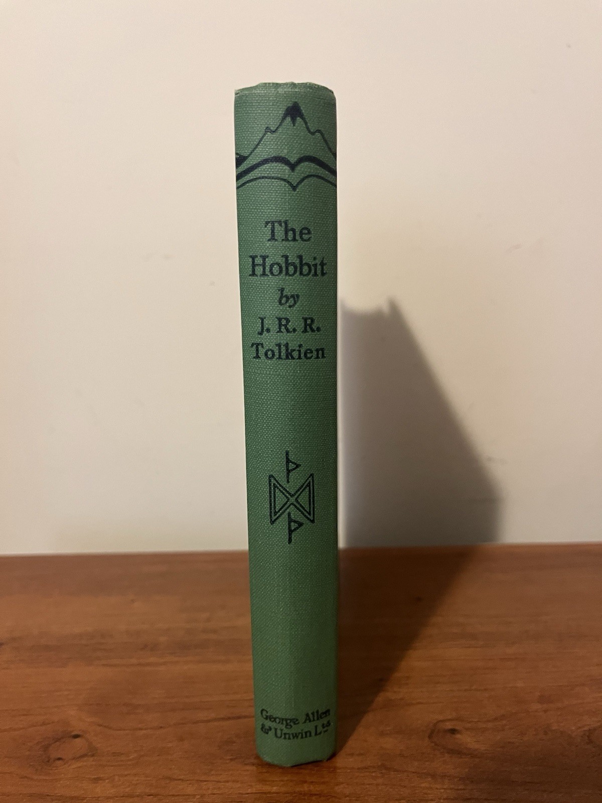 The Hobbit 1st Edition 4th Impression JRR Tolkien Facsimile DJ Excellent Copy!