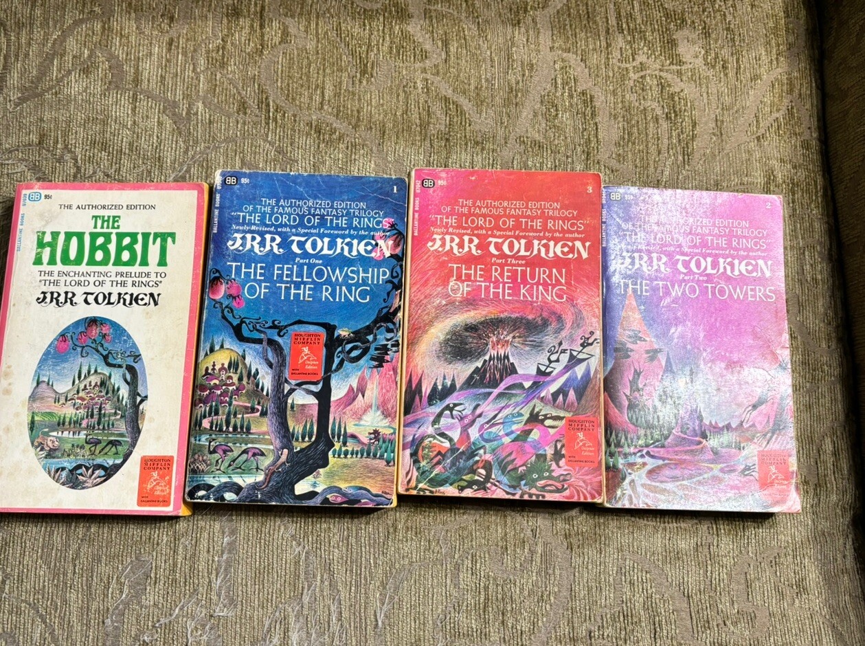 J R TOLKIEN Lord of the Rings The Hobbit ALL 1st printings 1965 LION H G2U
