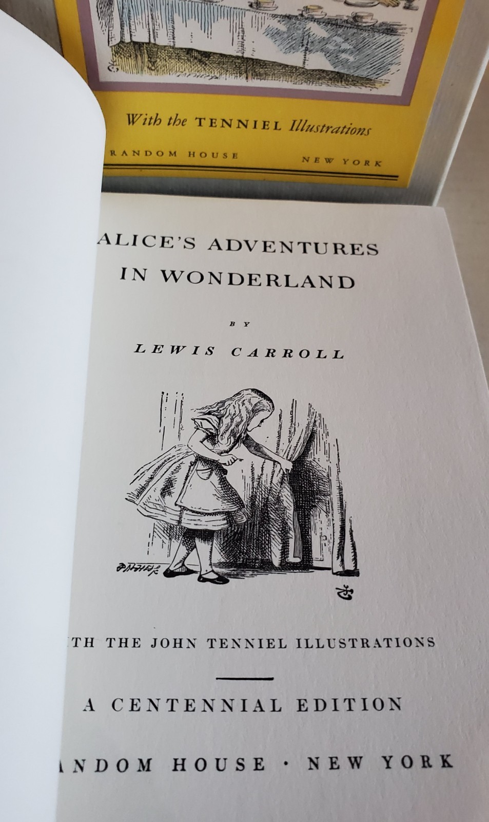 VINTAGE SET OF 2 BOOKS “ALICE’S ADVENTURES IN WONDERLAND”. CENTENNIAL EDIT. NEW.