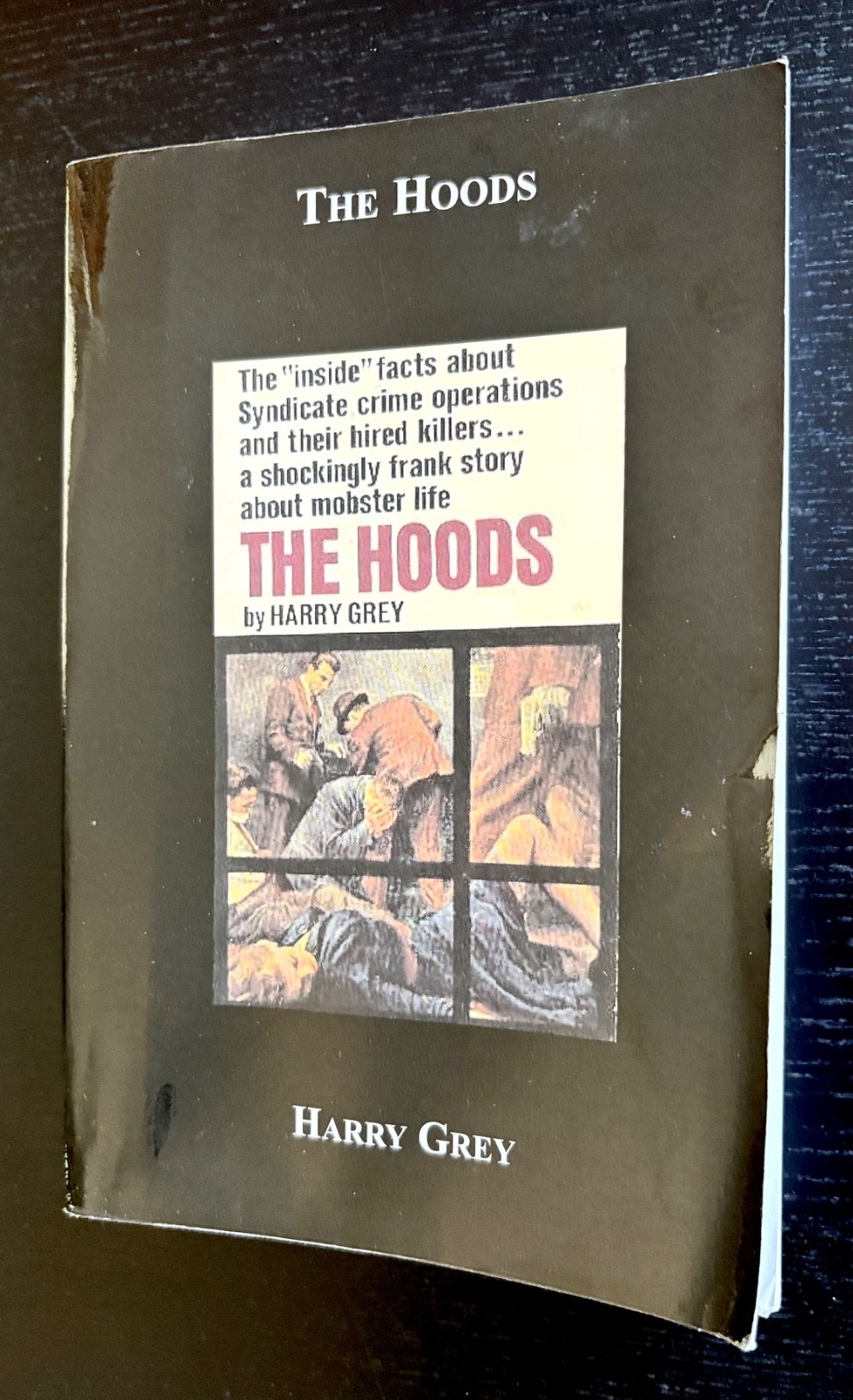 THE HOODS – HARRY GREY – 1ST ED. – 2006 BLACK MASK – WRAPS.