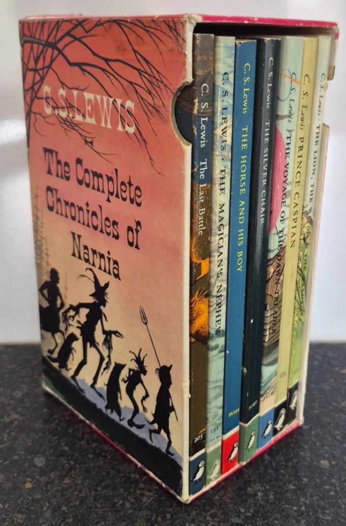 C S Lewis The Complete Chronicles of Narnia – Puffin 1968 Box Set Paperback