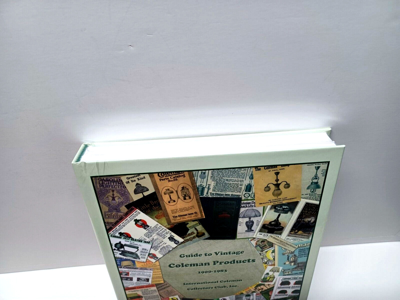 Guide to Vintage Coleman Products 1900-1983 Lantern Collector Book FREE SHIPPING