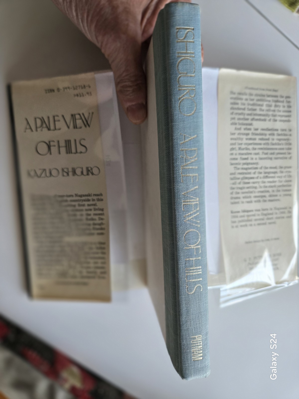Kazuo Ishiguro 1st Ed 1st Print 1982 A Pale View of Hills 1st Novel Hardcover VG