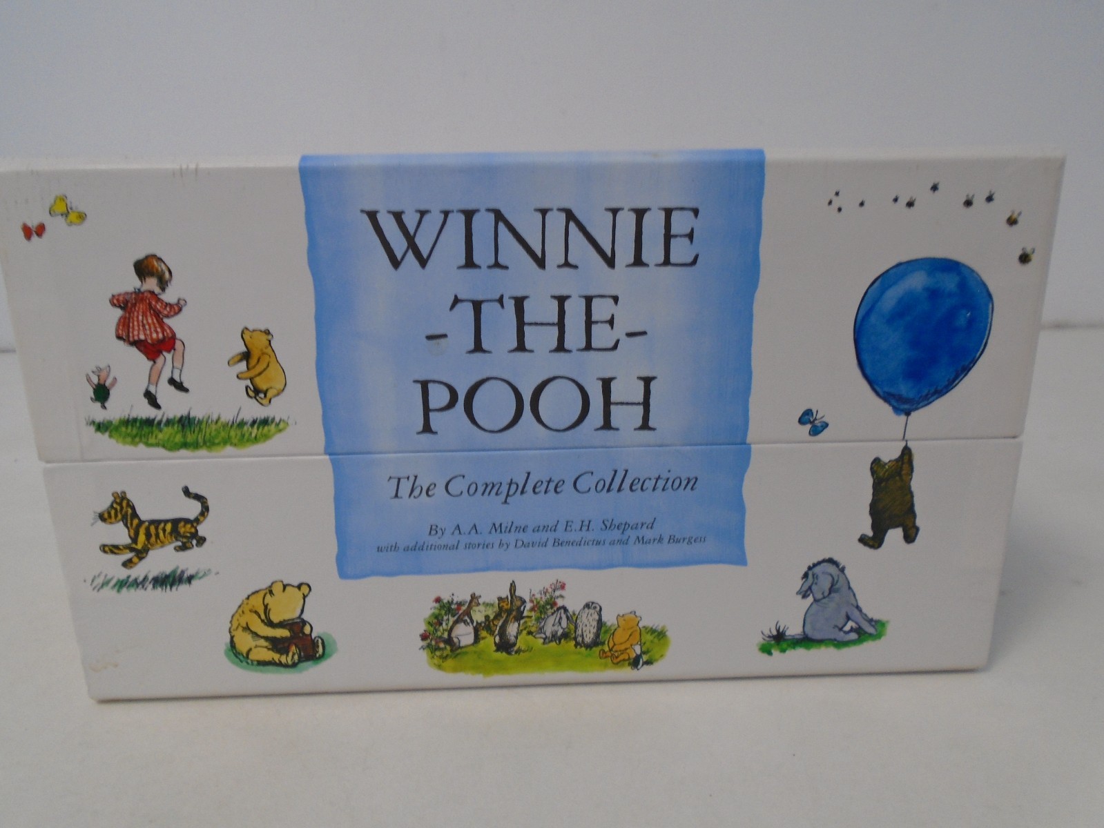 Winnie The Pooh Complete Collection 30 Book Box Set AA Milne VGC D49 Wh65