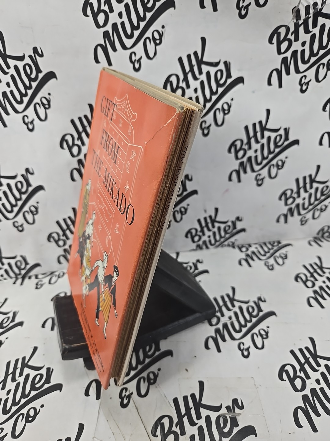 Gift From the Mikado by Elizabeth P Fleming (HCDJ 1958) Weekly Reader