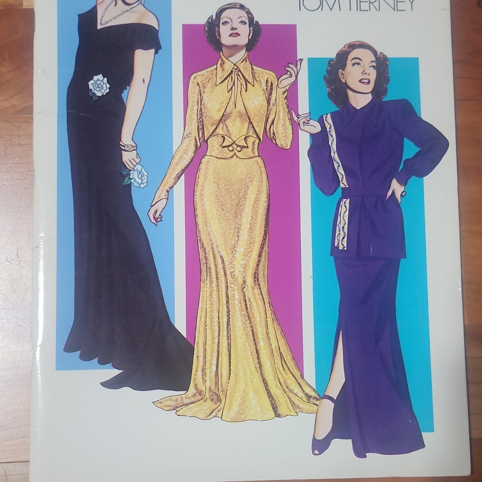 Book – Paper Dolls by Tom Tierney ~ Joan Crawford – COMPLETE Uncut