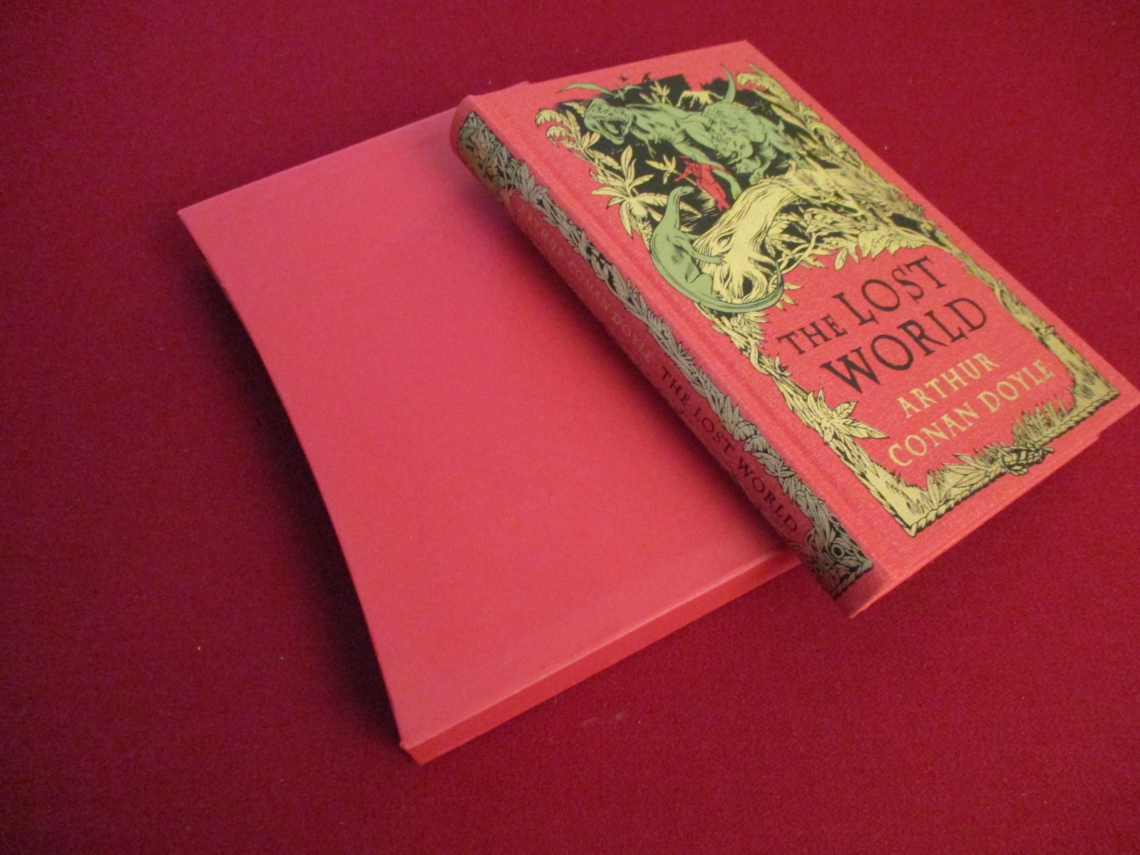 The Lost World by Arthur Conan Doyle (2010) The Folio Society in Slipcase