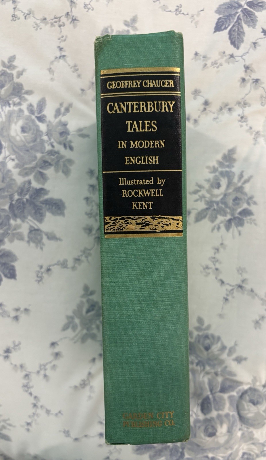 Geoffrey Chaucer the Canterbury Tales In Modern English Vintage 1934 Book