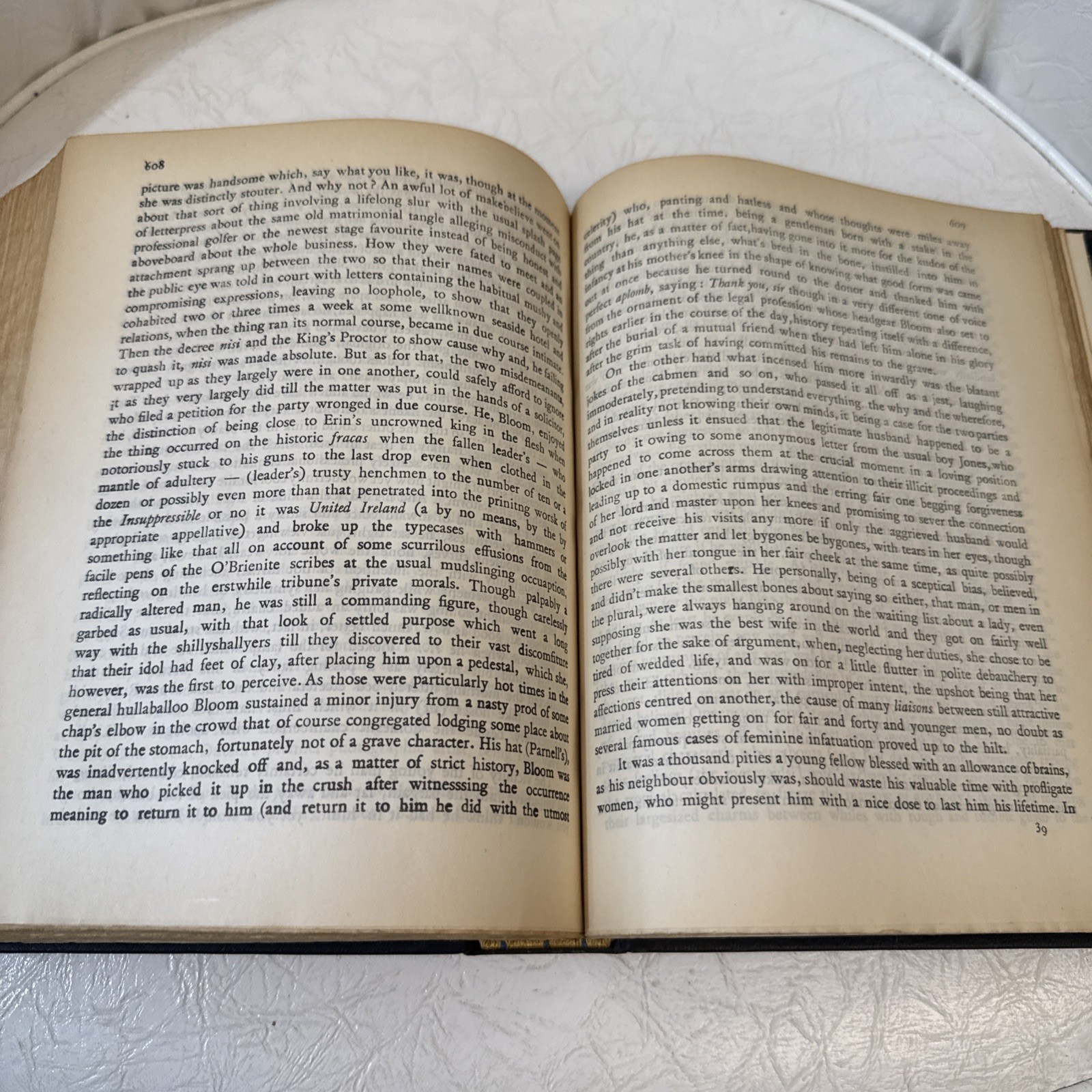 Ulysses ~ JAMES JOYCE ~ First Edition ~ 7th Print ~ SHAKESPEARE & COMPANY ~ 1925