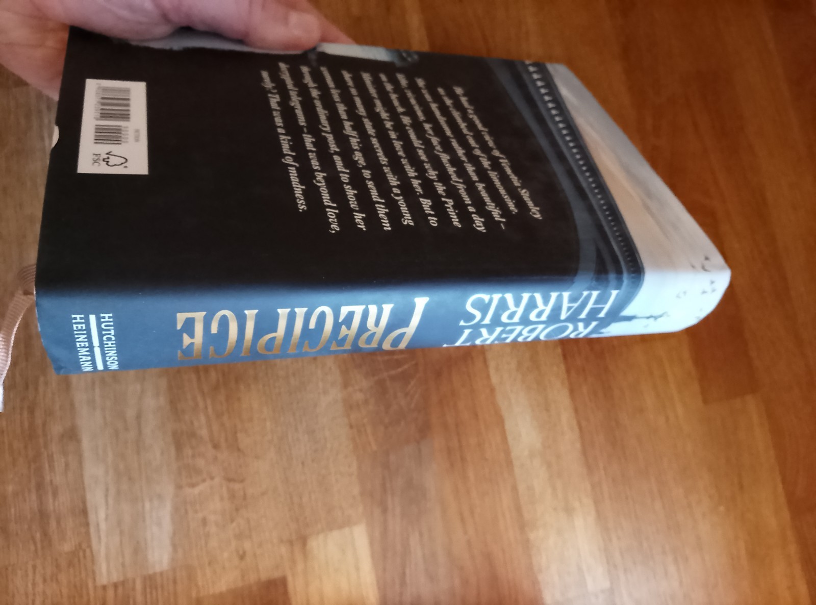 BOOK – SIGNED Robert Harris Precipice First Edition Hardback Novel 2024