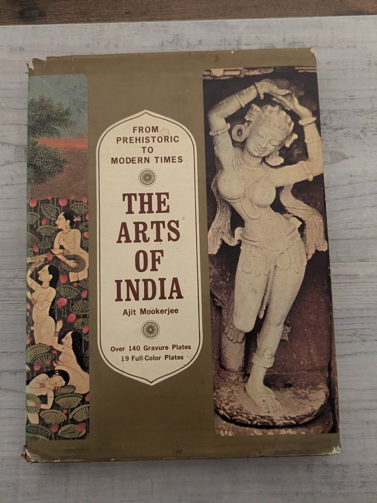 The Arts of India: Preshistoric to Modern Times; Mookerjee – HC/DJ/vintage 1966