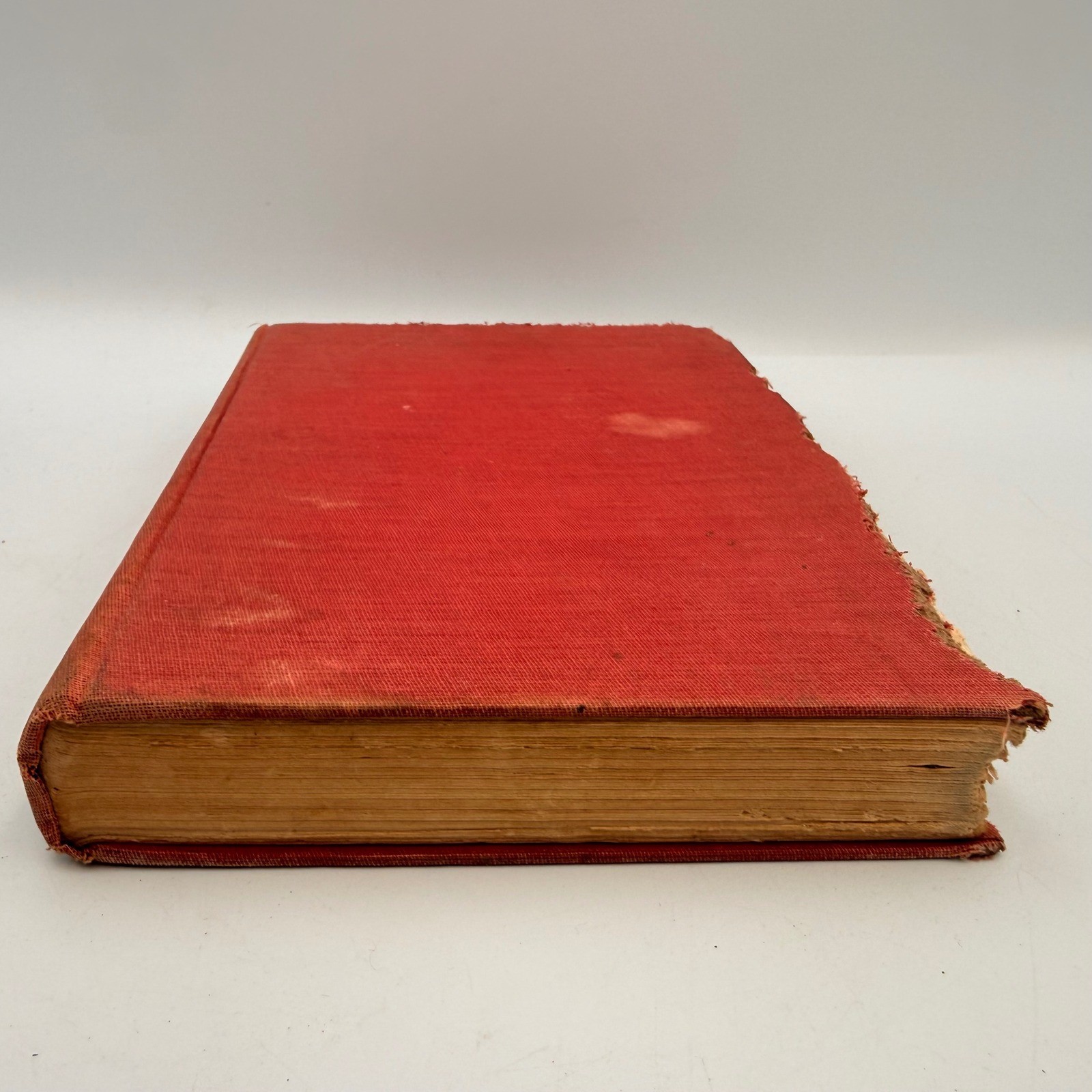 400 Tricks You Can Do Howard Thurston 1940 Vintage Magic Book Hardcover Red