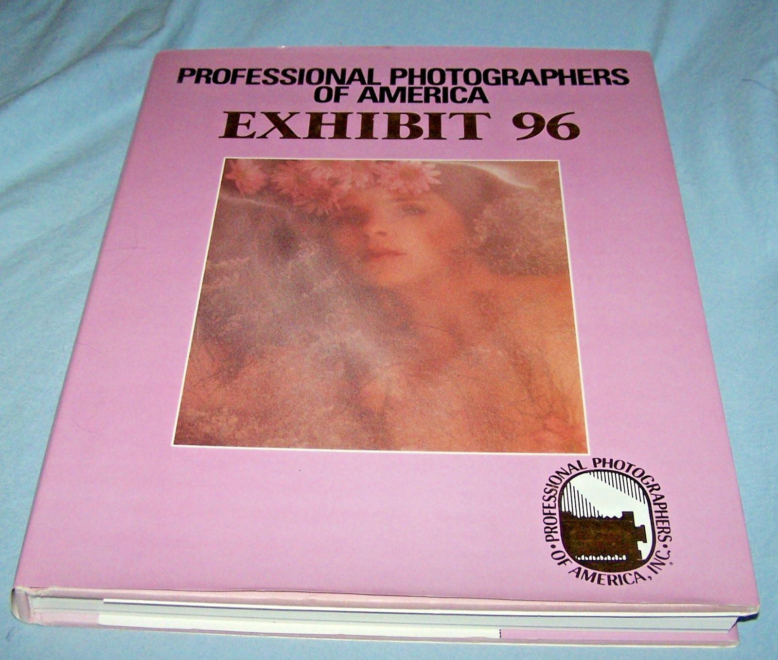Professional Photographers of America Exhibit 96 HB w/dj-224 pages