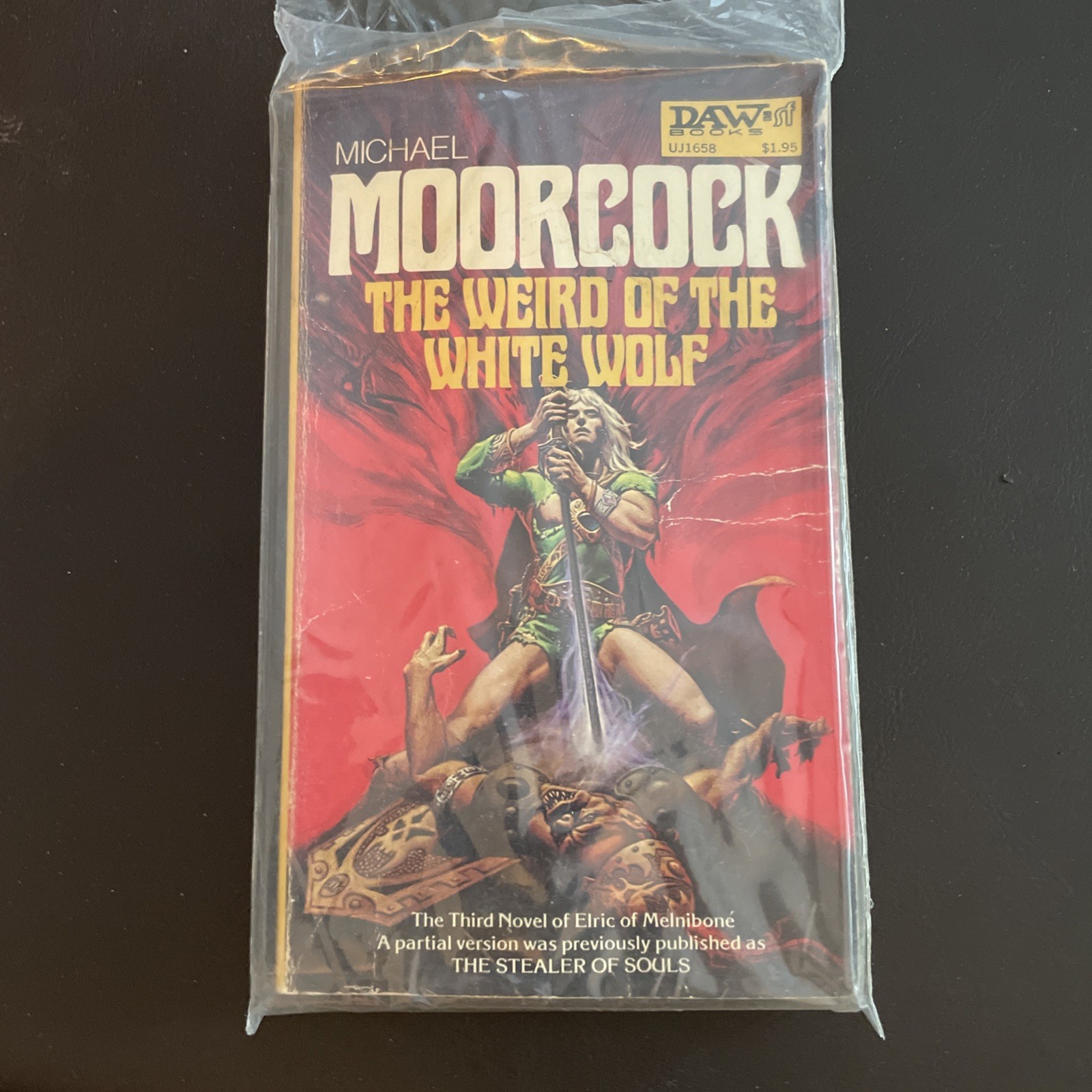Michael Moorcock Weird of the White Wolf Elric Daw 1979 PB Whelan Cover 5th Prin