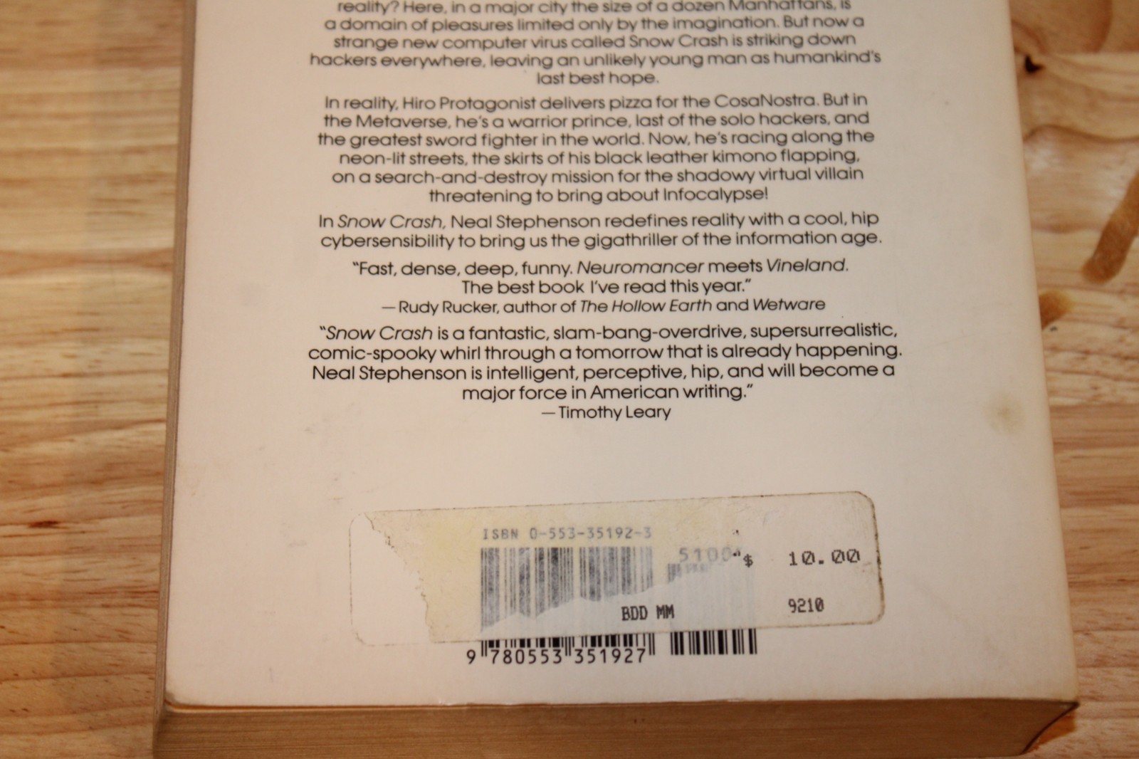Snow Crash by Neal Stephenson 1st Edition/First Print Trade Paperback 1992 Good