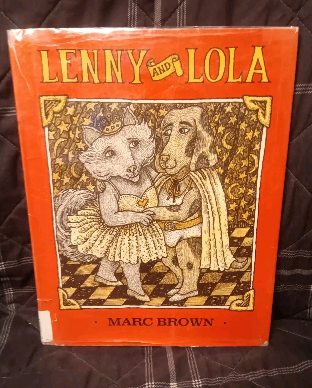 Lenny And Lola By Marc Brown, 1978, First Edition, Ex-Library.