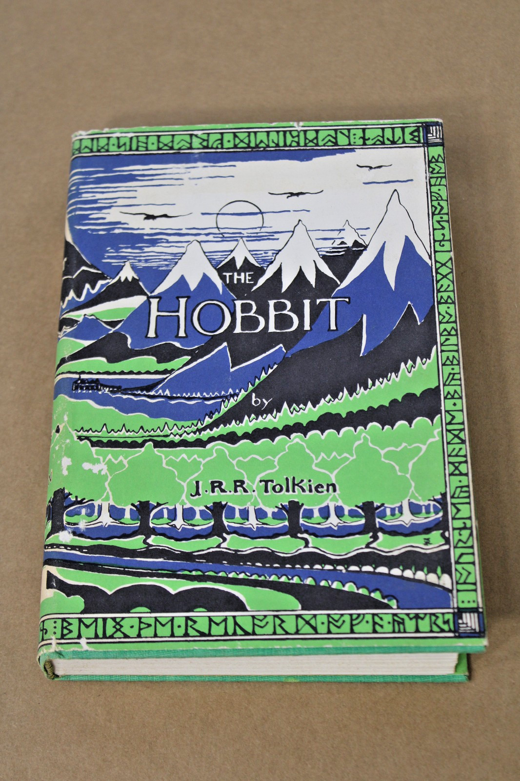 “The Hobbit” by J.R.R Tolkien, Houghton Mifflin, c.1966 Green HC/DJ VG+