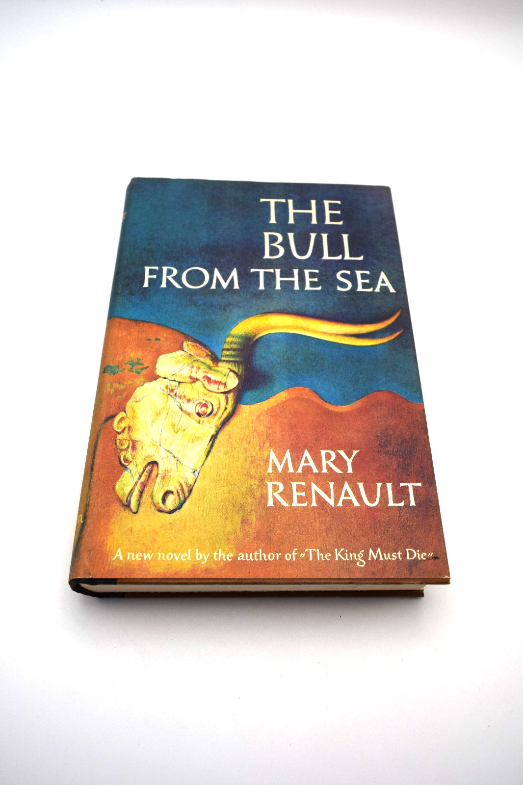 The Bull From The Sea, Mary Renault 1962 1st Edition Pantheon HC/DJ-VG
