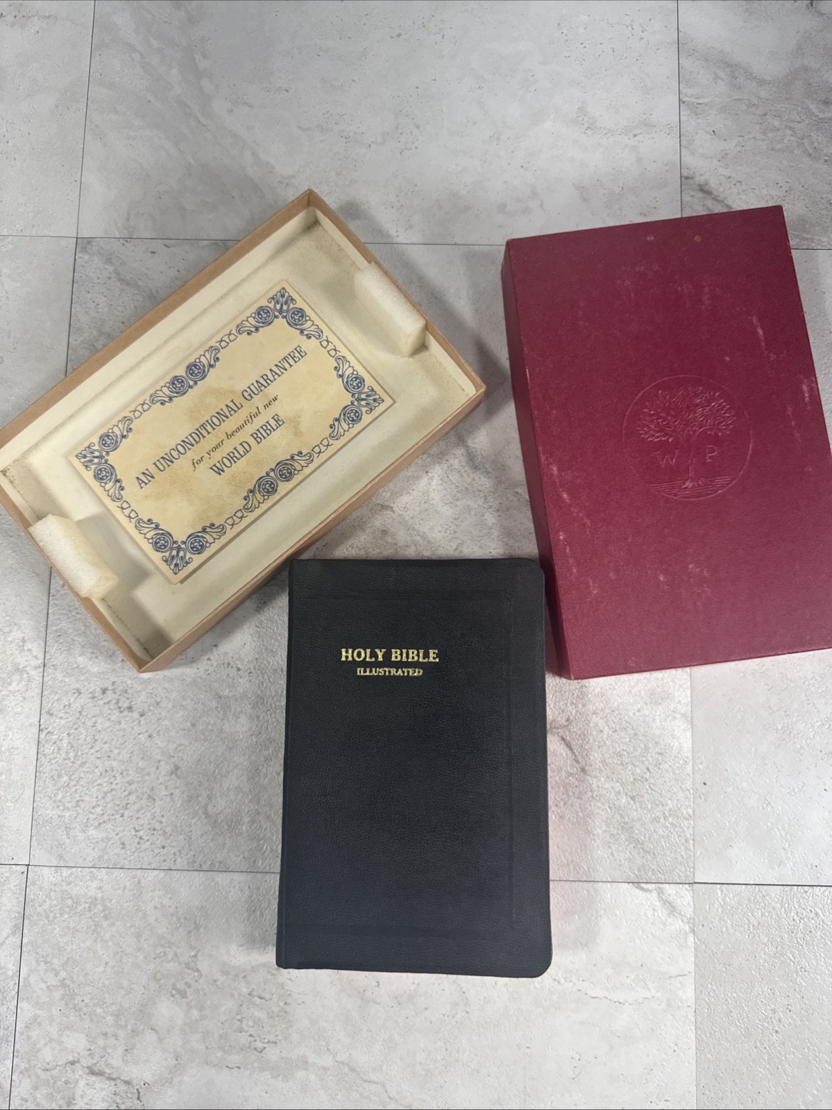 1960s The Holy Bible KJV Illustrated World Publishing Young Folks’ Text w/box