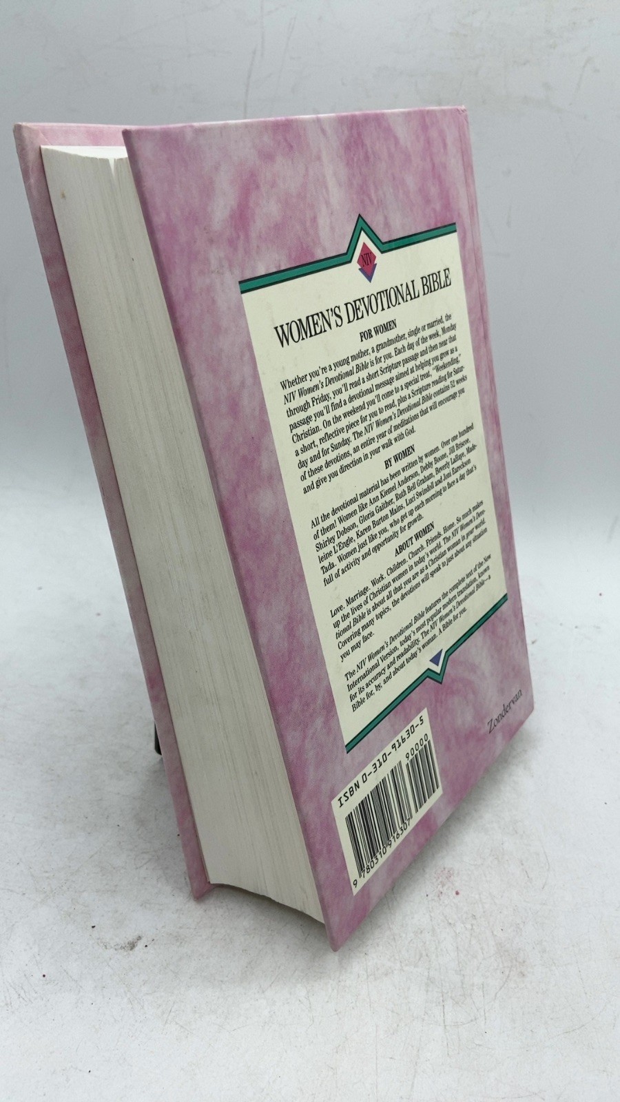 Women’s Devotional Bible: New International Version Hardcover 1990