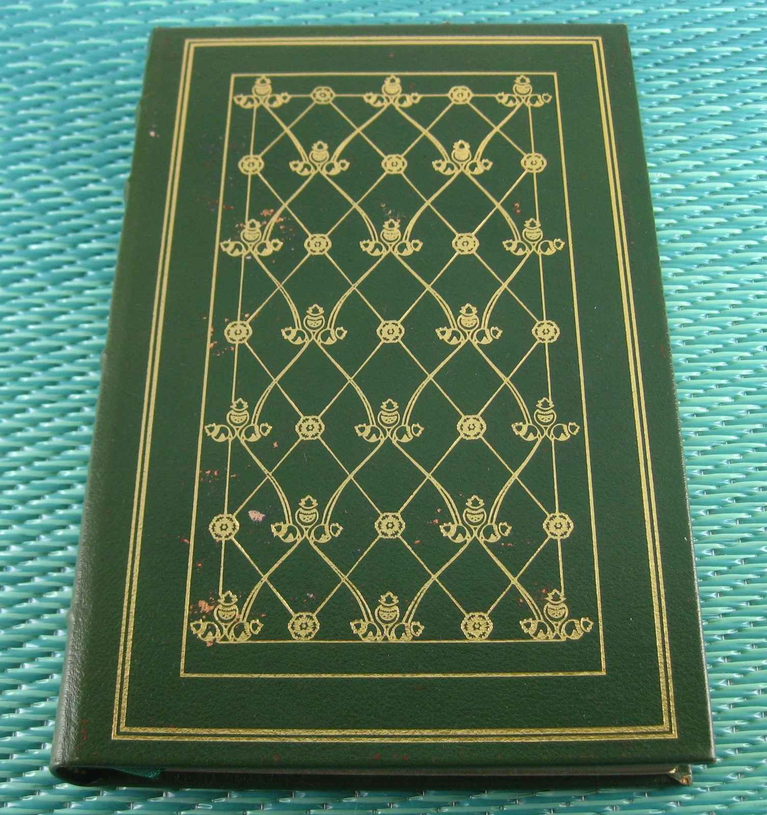 FLAWED Sister Carrie by Theodore Dreiser Easton Press Leather Bound Hardcover