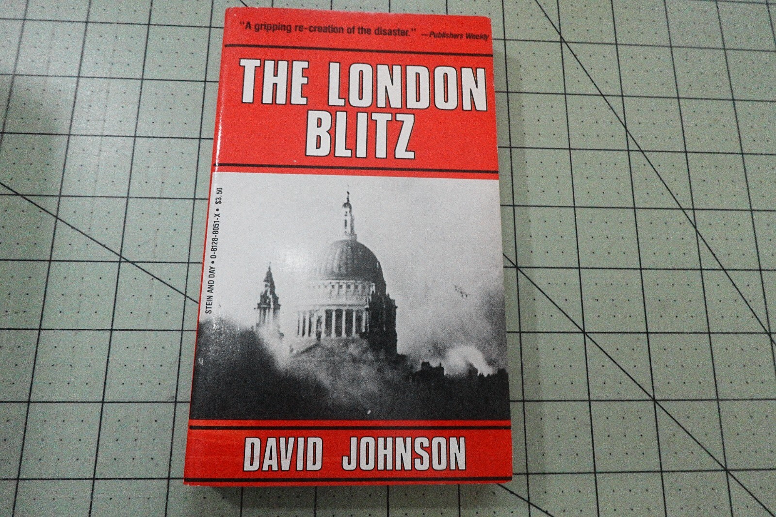 THE LONDON BLITZ BY DAVID JOHNSON 1984 STEIN & DAY BKS WW2 HISTORY