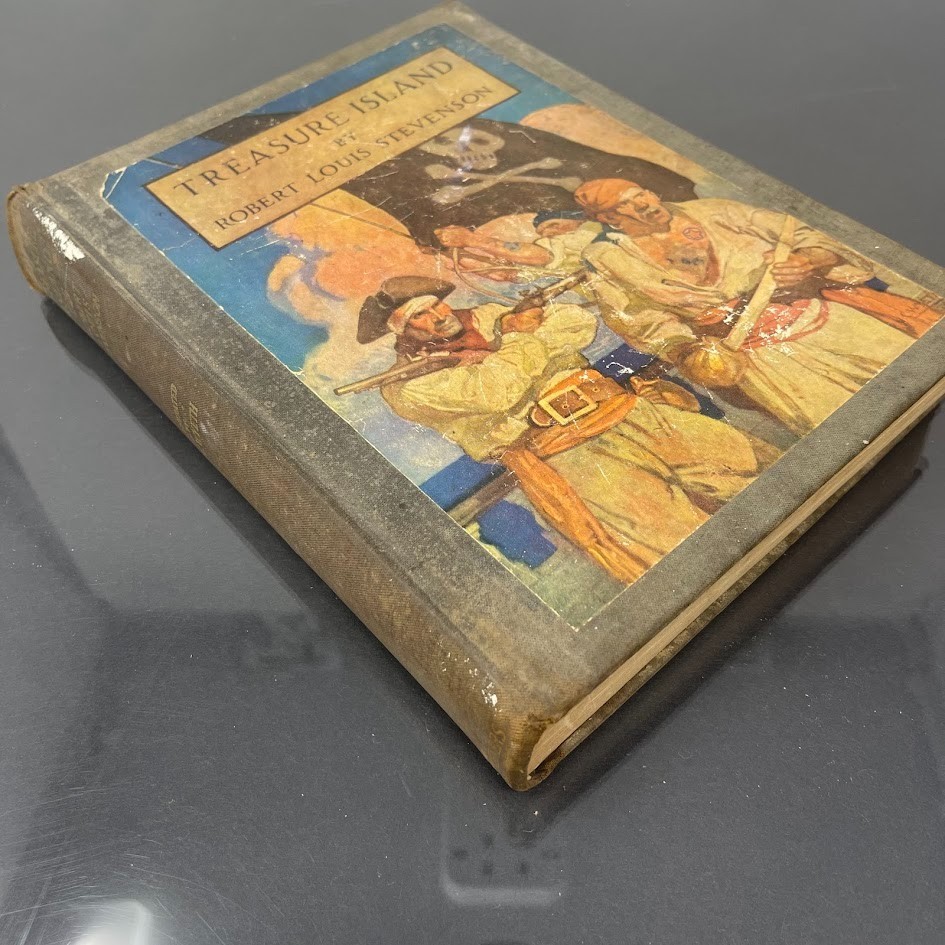 1933 Treasure Island Robert Louis Stevenson N.C. Wyeth Illustrated Hardcover