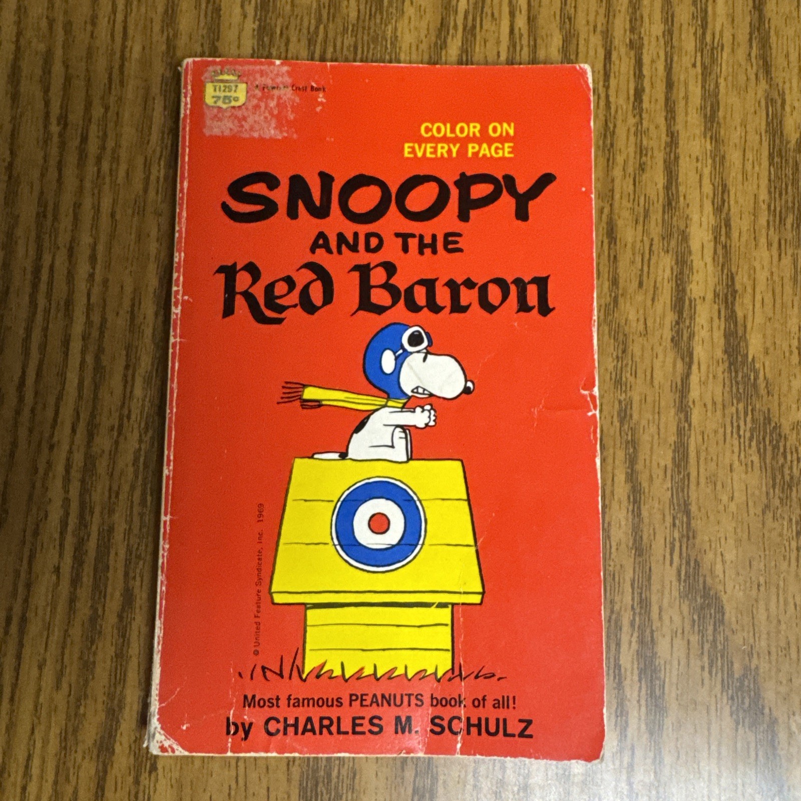 SNOOPY AND THE RED BARON Book 1st Fawcett Print CHARLES M. SCHULZ PB COMIC 1969