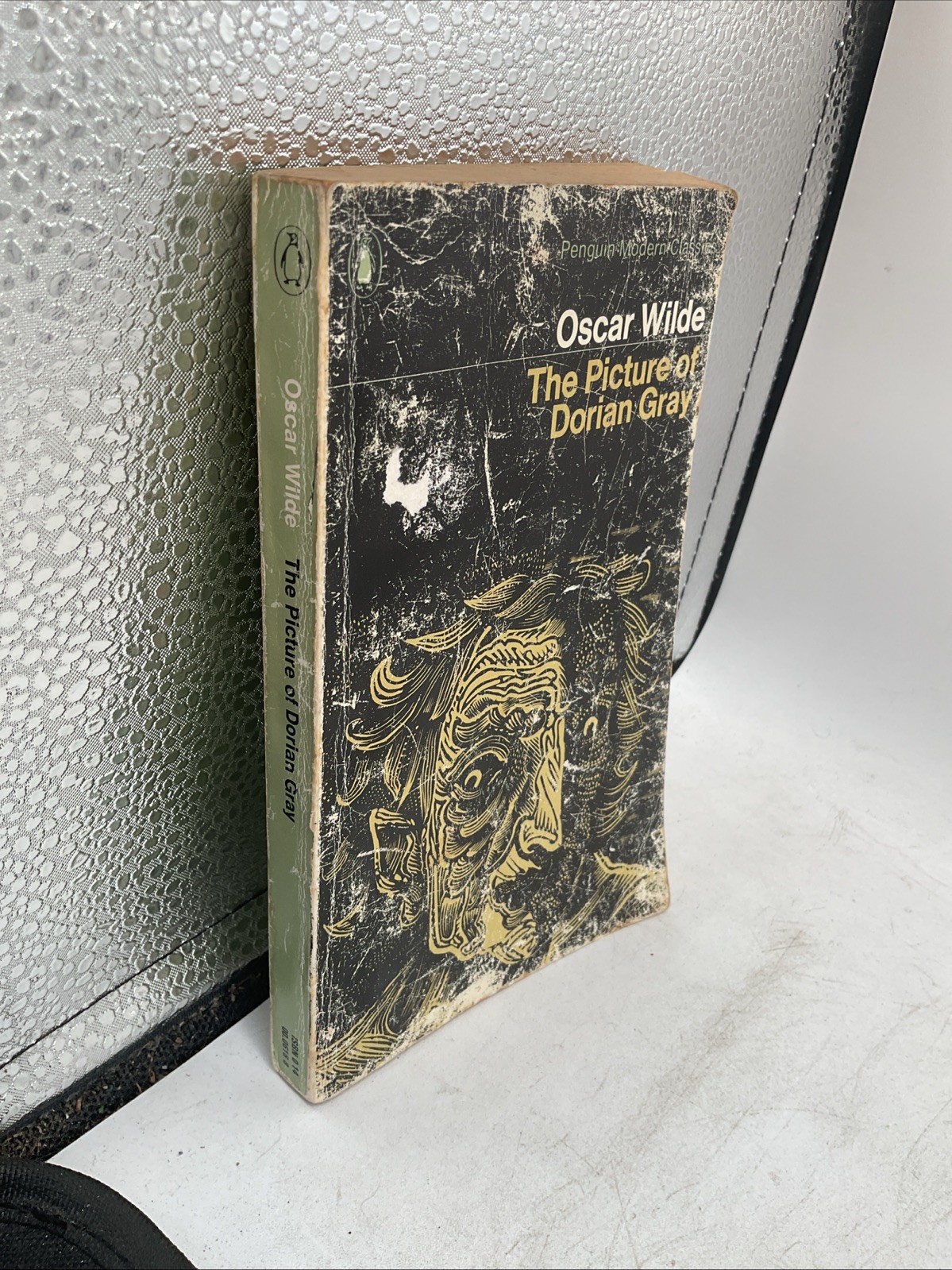 Oscar Wilde – The Picture of Dorian Gray – 1978 Penguin Books Paperback