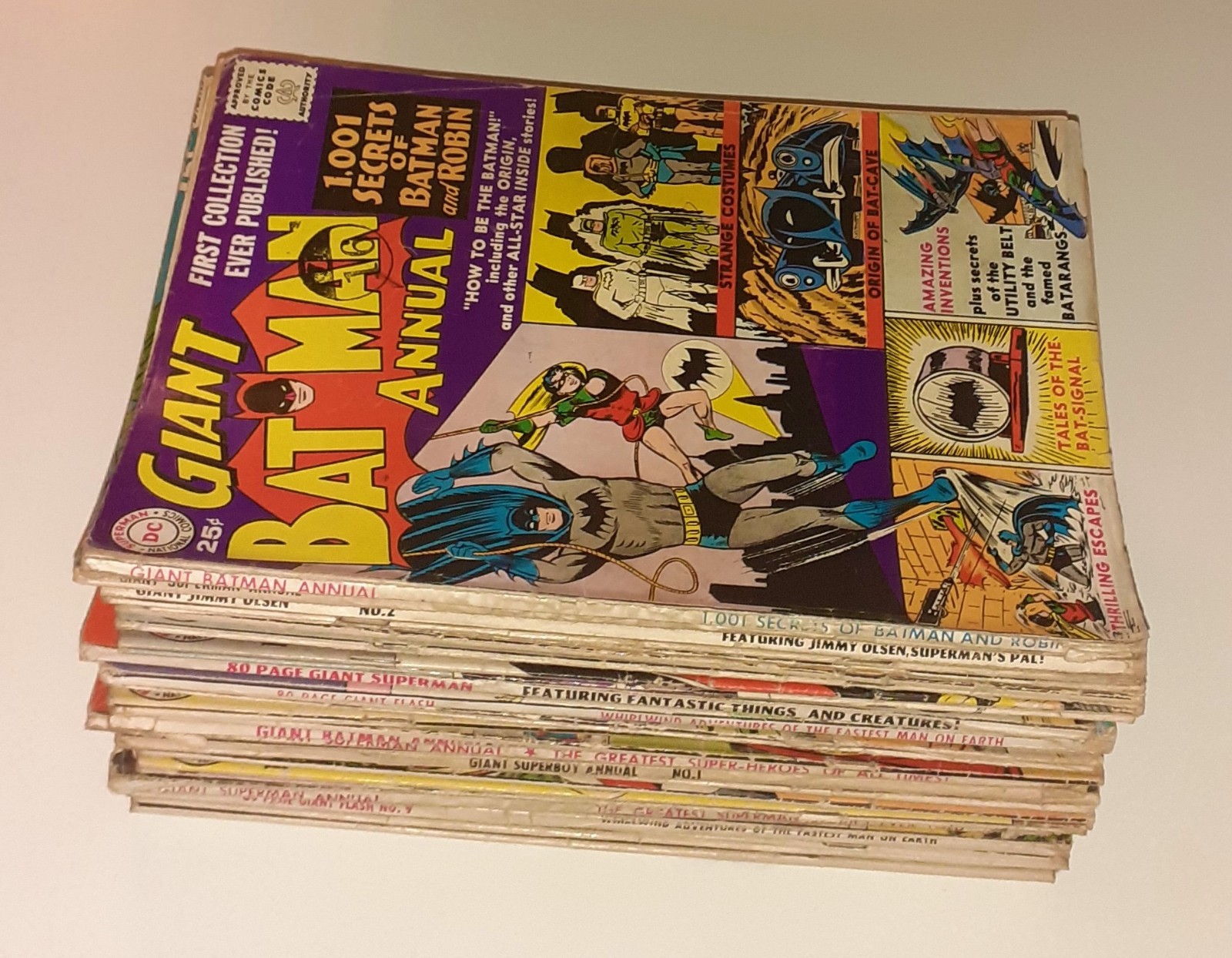 Huge DC COMICS EARLY SILVER-AGE lot USA 1961-65 Batman Superman Flash 80pg GIANT
