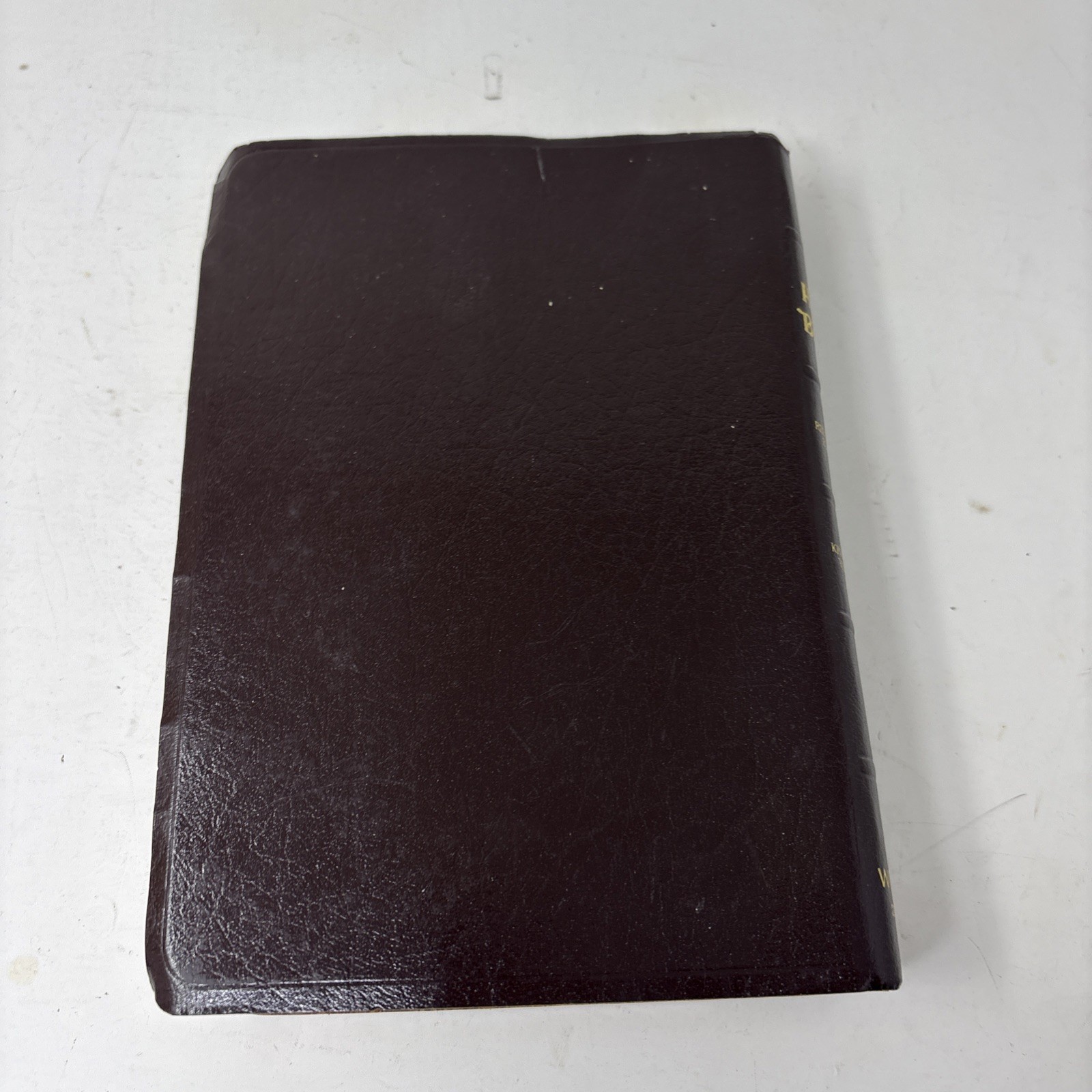 Vintage KJV Holy Bible Eyre & Spottiswoode Her Majestys Printers London Leather