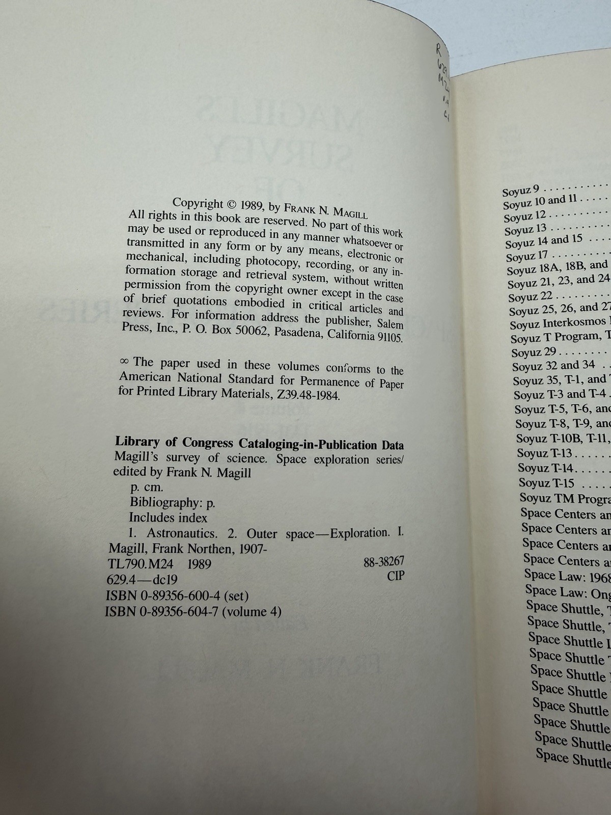 Magill’s Survey Of Science 1989 Magill 5 Volumes Space Exploration Series HC