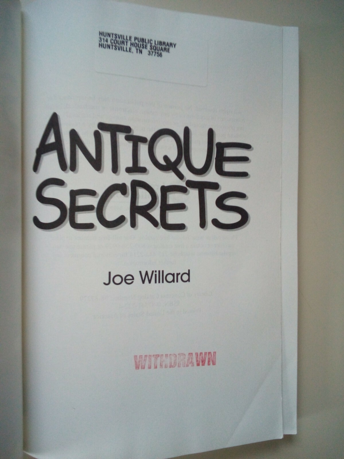 Antique Secrets Willard, Joe Paperback Used – Good
