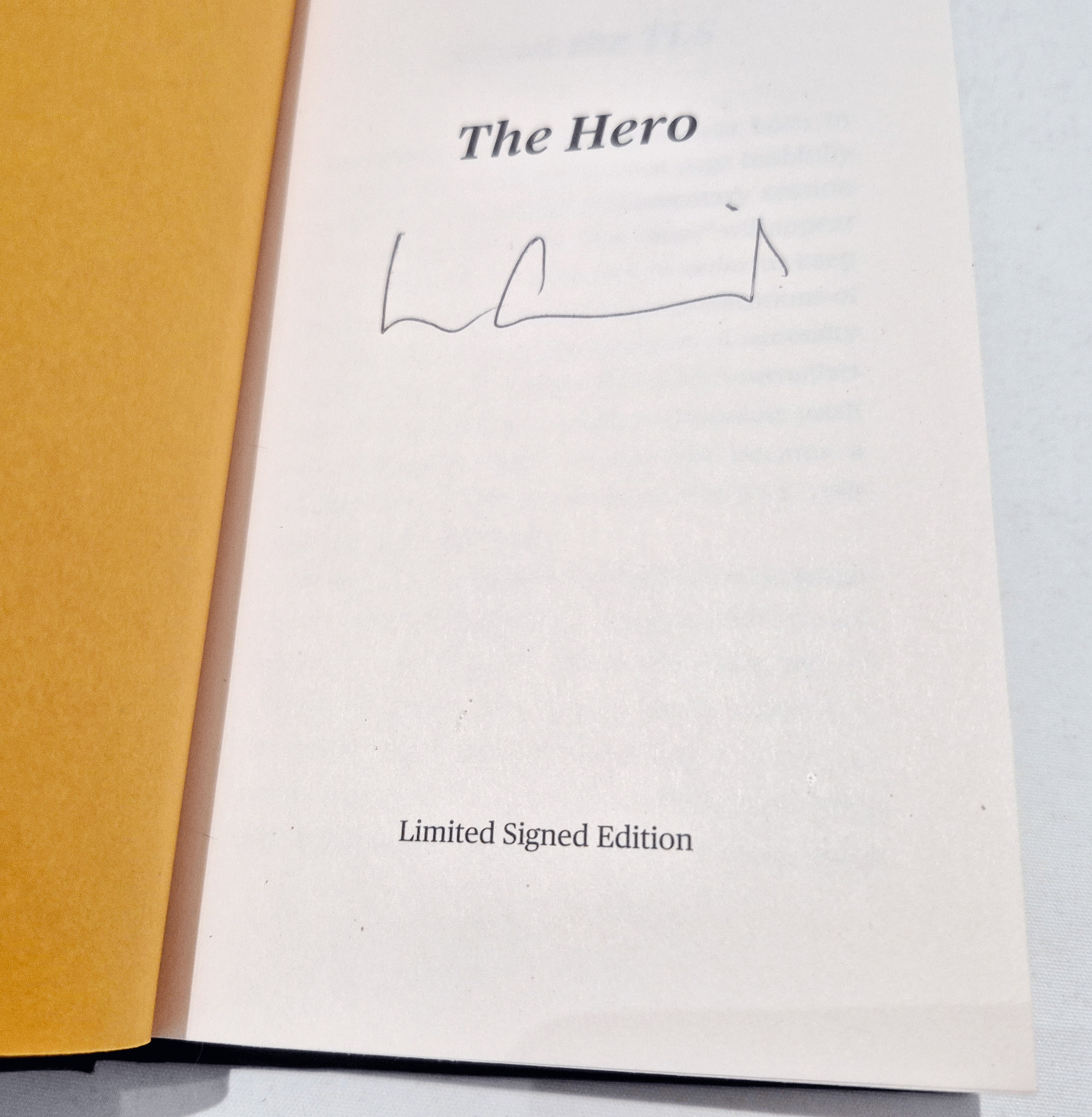 The Hero – SIGNED – Lee Child – 1st edition / 1st imp – Like New cond