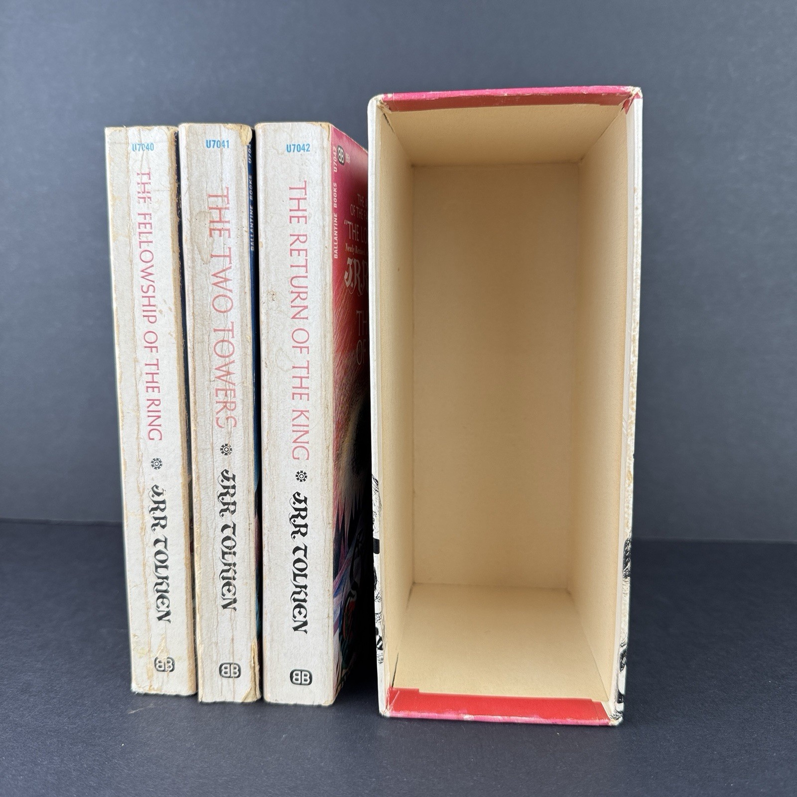 J.R.R. Tolkien Lord of the Rings 1967 Ballantine Paperback Set + B&W Slipcase