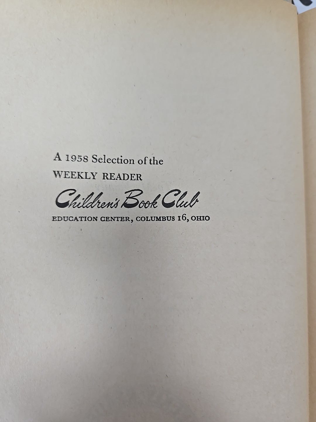 Gift From the Mikado by Elizabeth P Fleming (HCDJ 1958) Weekly Reader