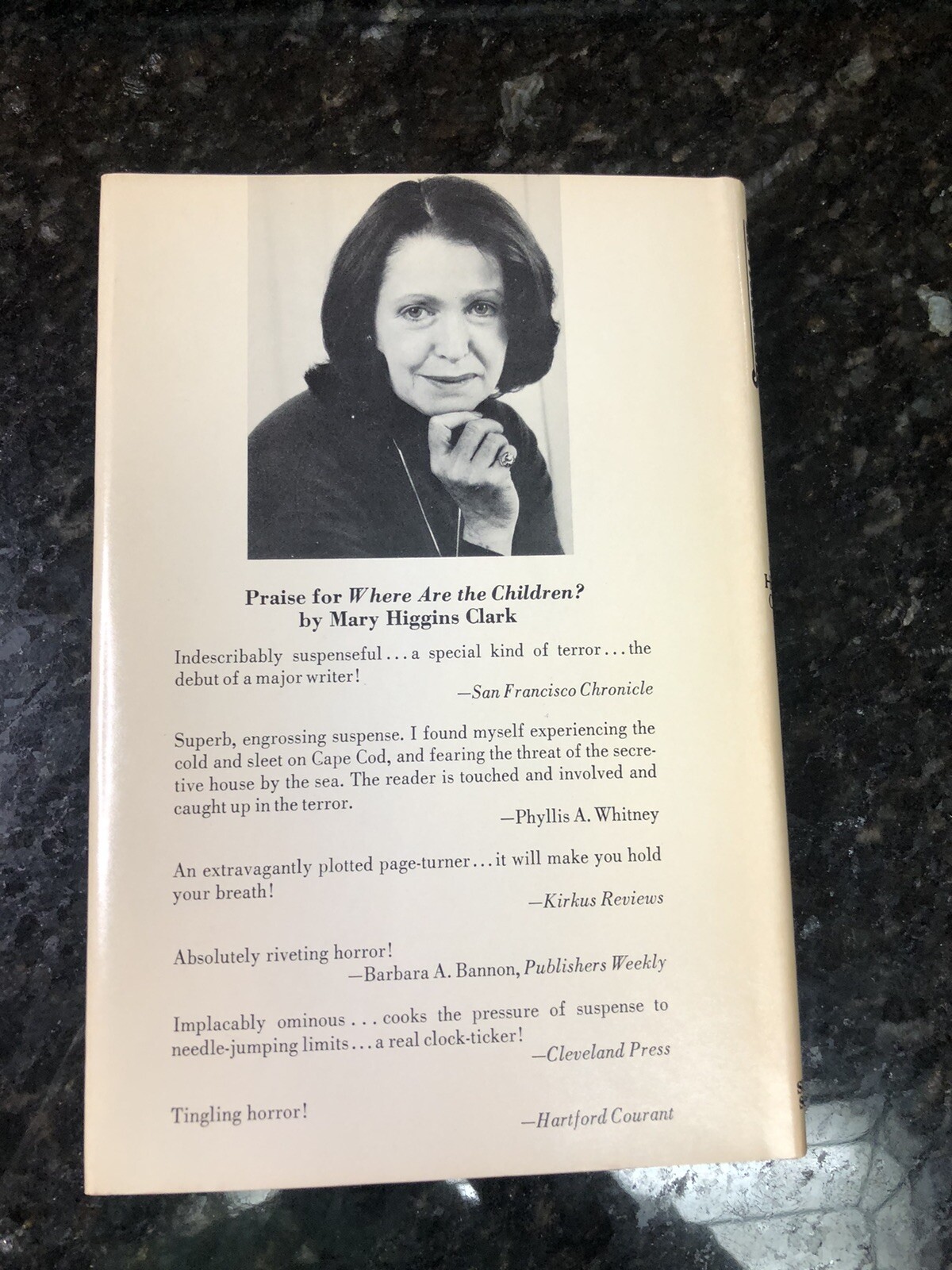Mary Higgins Clark A STRANGER IS WATCHING Book Club Edition Terrifying Murders