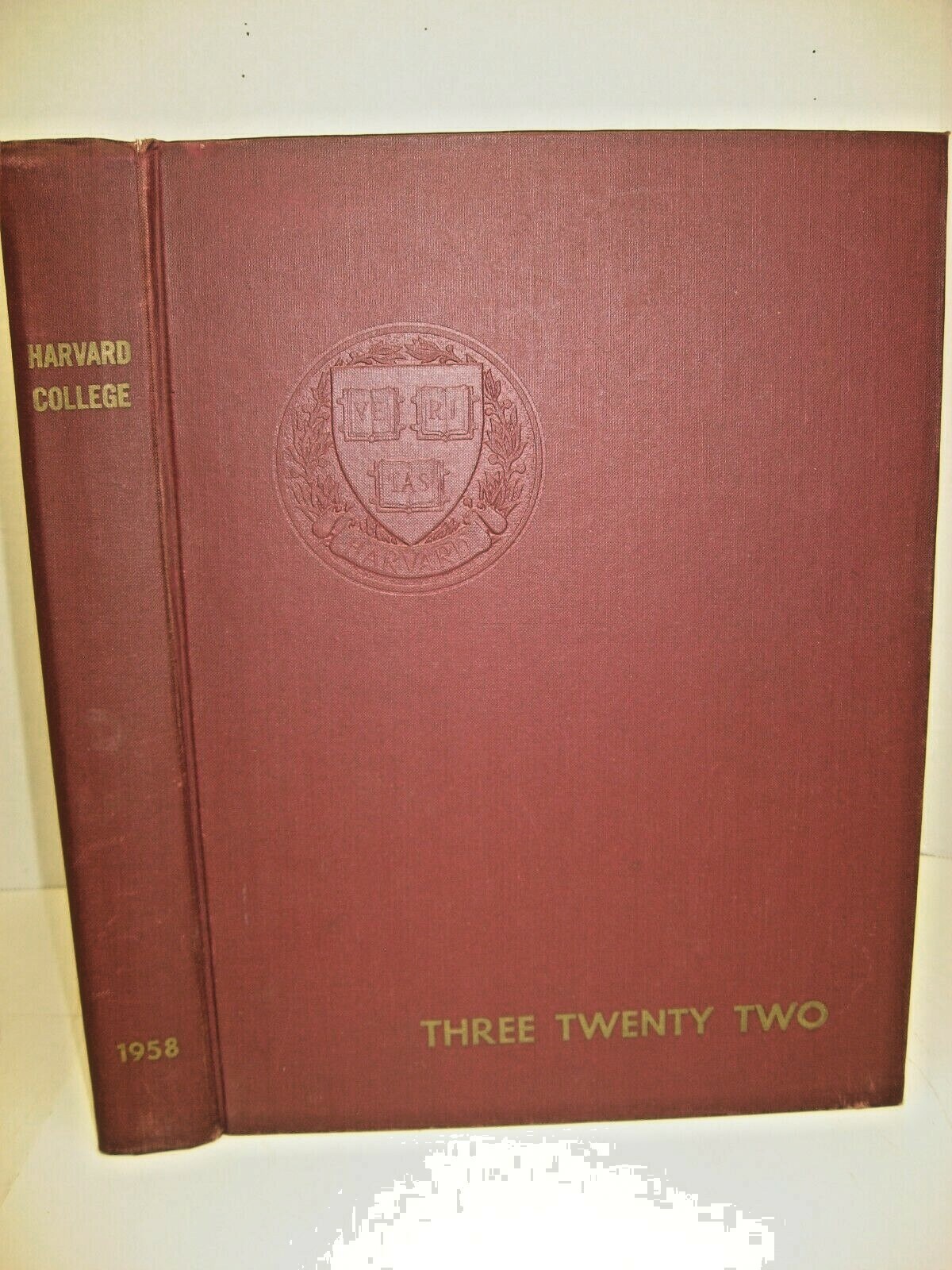 1958 Harvard Three Twenty Two (322), Harvard University, Cambridge MA Yearbook
