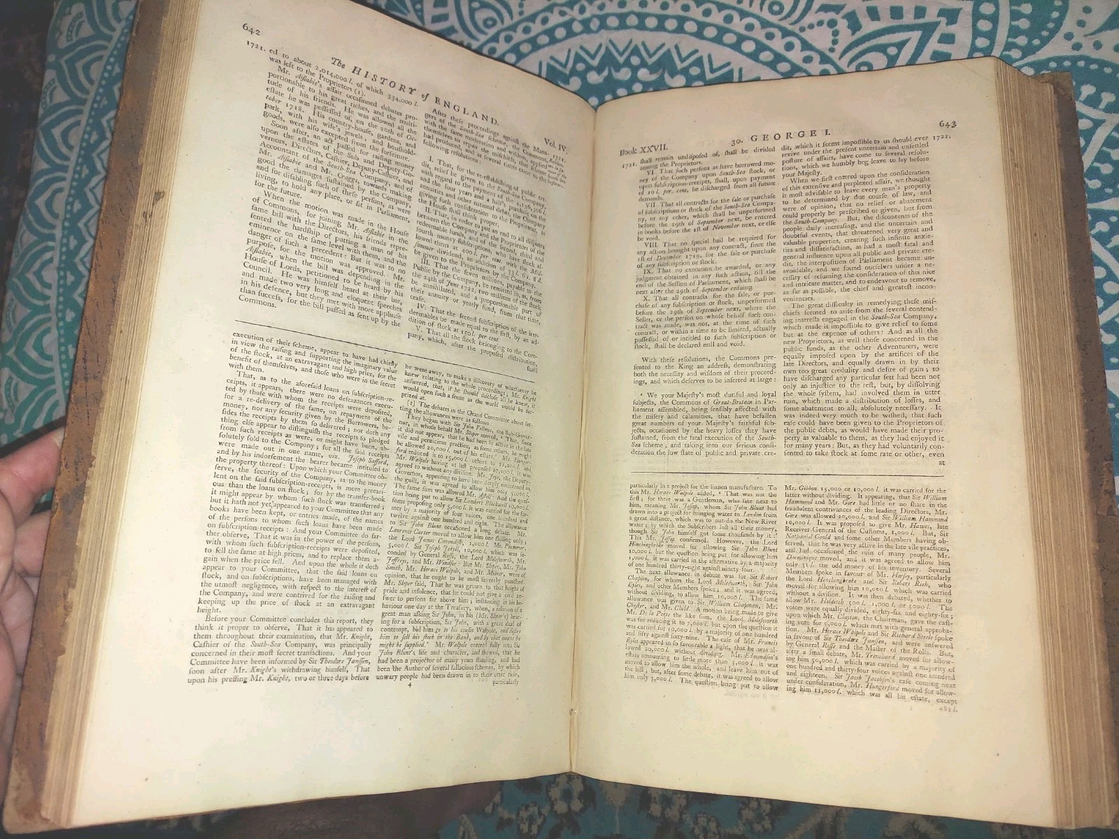1747 History of England XL 10×16″ Folio Leather Illustrations Map Rare
