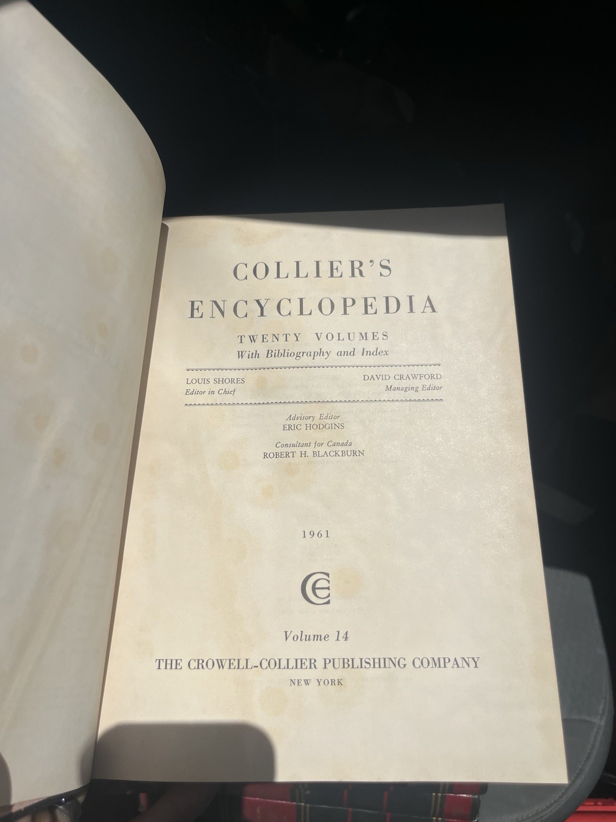 VINTAGE Collier’s Encyclopedia Complete Set 1-20 Volumes RARE 1961