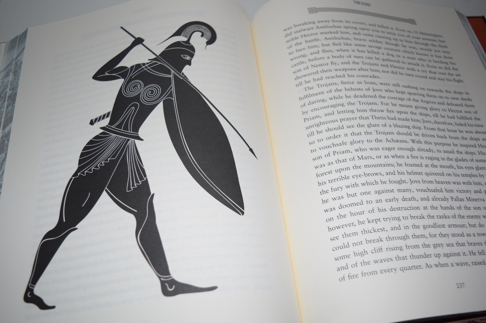 NEW Iliad by Homer Illustrated Collectible Deluxe Hardcover Gift