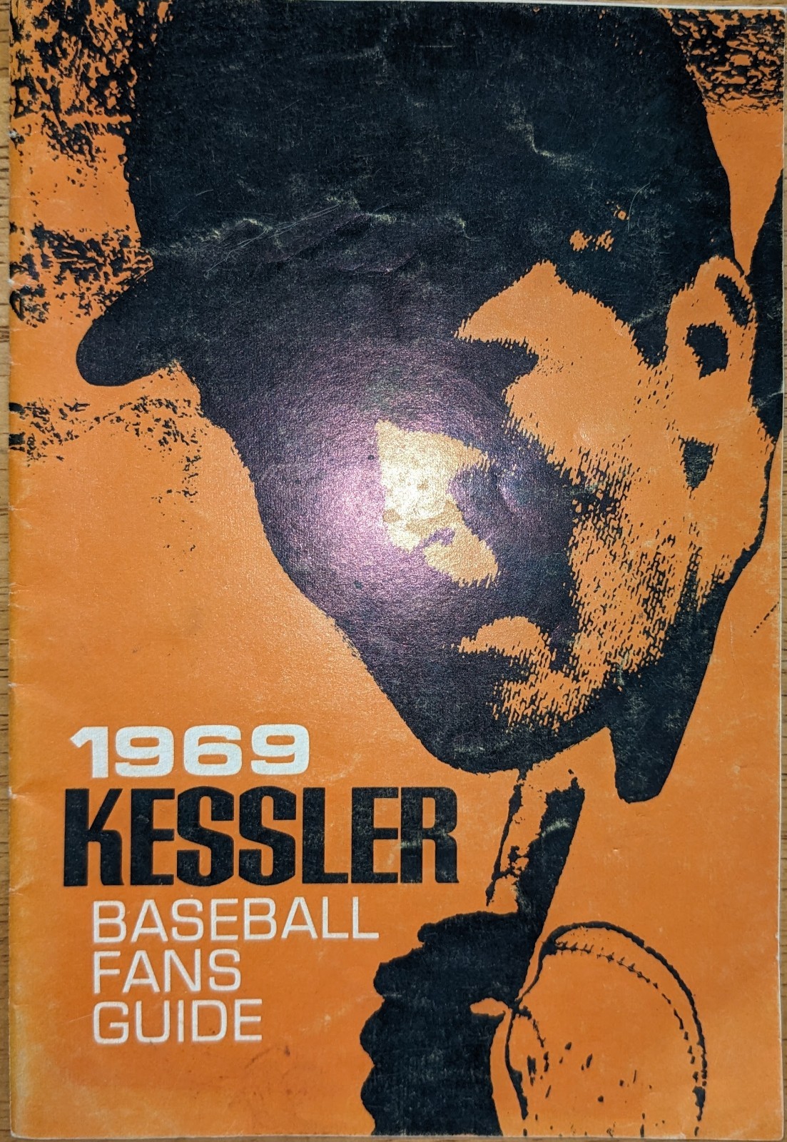 1969 Kessler Baseball Fans Guide pamphlet, 32 pages