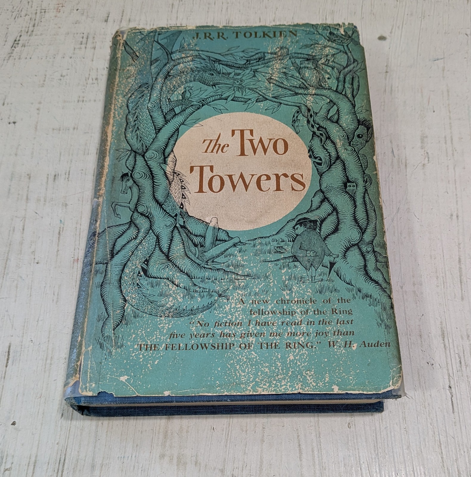 The Two Towers by JRR Tolkien Tenth Impression 1963 HARDCOVER w/Dust Jacket/Map