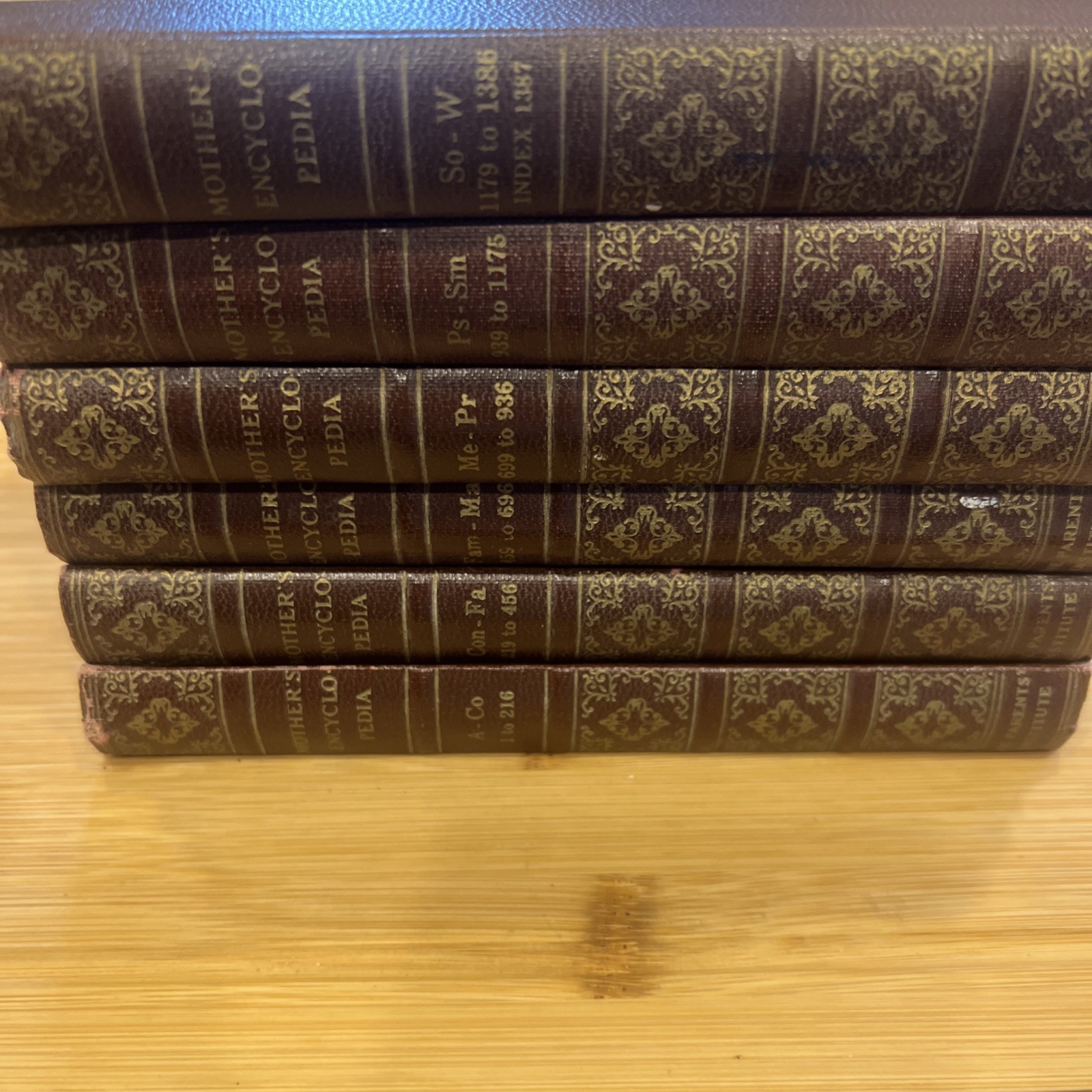 The Mothers Encyclopedia 1951 *COMPLETE Six Volume Set* Good Condition