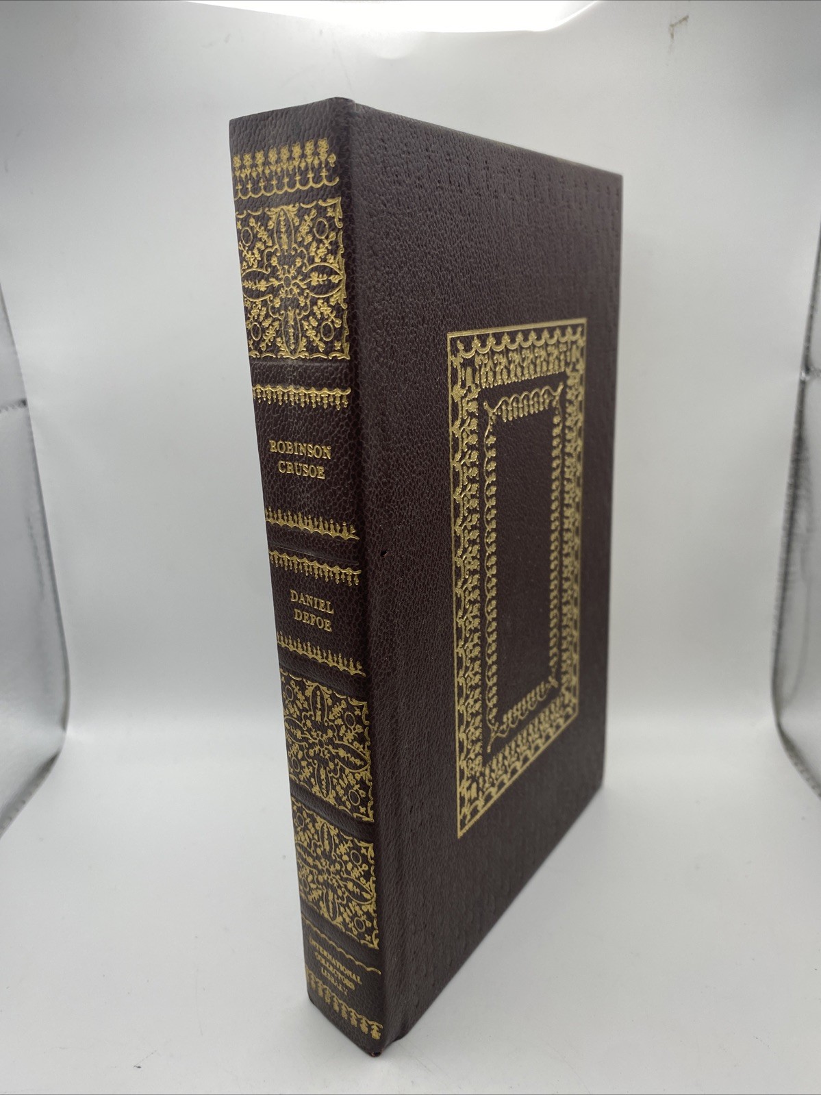 Robinson Crusoe Daniel Defoe International Collectors Library 1945 HC Vintage